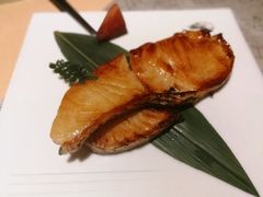 -穹六人间 people 6(岳阳路店)