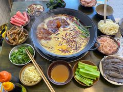 -黄潇洒老火锅(九眼桥宏济巷店)