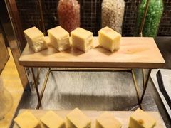 -岷山饭店-芝芝自助餐厅