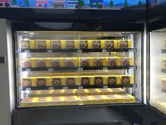 -周黑鸭(深圳大新地铁站店)