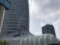 -上海尚嘉中心