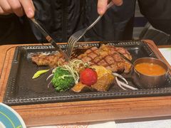 -十分牛西餐·牛扒专门店(光明广场店)