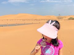 -亿利库布其七星湖沙漠生态旅游区