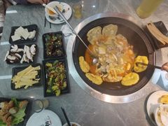 -曹丞相·地锅鸡·地锅鱼(武林店)