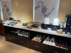 -深圳龙华大浪商业中心亚朵X酒店