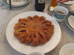 -汗腾格里·风味餐厅(新疆驻京办店)