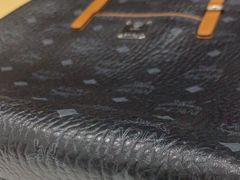 -聚云奢二手奢侈品黄金手表包包回收·中古店(中福城店)