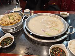 -老来福·非遗酸汤兔(凯旋路店)