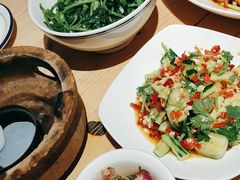 -寻钵记民菜馆·正宗常德钵子菜(滨湖路店)