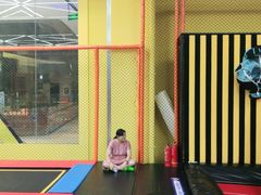 -爱蹦iBOON蹦床运动馆(江汉店)