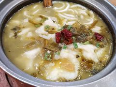 -周鱼小馆石锅酸菜鱼(活力汇店)