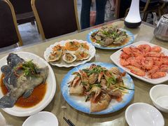 -潘先生平价海鲜城(神州半岛店)