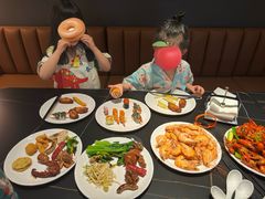 -涨巢·潮玩水疗局