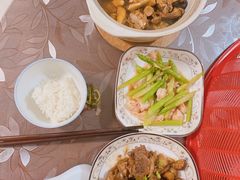 -爱的果实月嫂育婴师(世纪东方店)