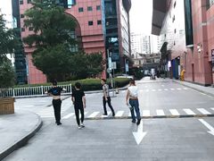 -肯德基(东安路站店)