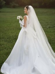 -易摄影婚纱摄影工作室