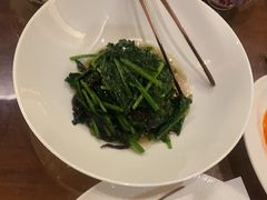 -海派悦庭·海胆烧麦·新融合菜(凯德广场店)