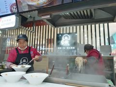 -钟方模白家肥肠粉(春熙店)