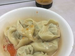 荠菜肉馄饨-潘国仙耳光馄饨(黄家阙路店)
