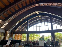 -三亚湾海居铂尔曼度假酒店