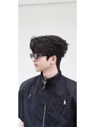 -一家只做男发烫染的店