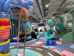 -利奥梦幻主题乐园(爱琴海购物公园店)