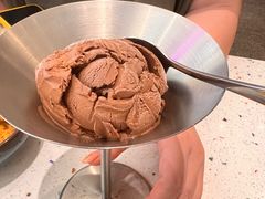 巧克力单球雪糕-Ninethirty by Awfully Chocolate(天环广场店)