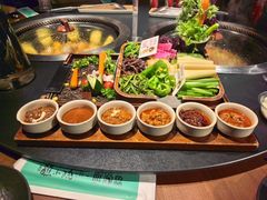 -蘸小院铁锅炖·蘸酱菜·东北菜(怀远门店)