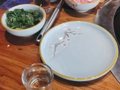 -山河屯铁锅炖·非遗东北菜(南山店)