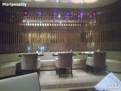 -唐拉雅秀酒店-西锦汇空中BBQ·思创餐厅