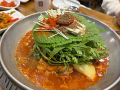 -喇喇排骨火锅·传统韩式脊骨汤(望京西园总店)