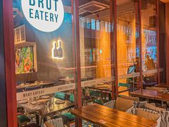 -Brut Eatery Wine Bar & Restaurant (建国东路店)