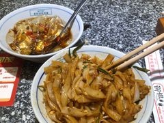 -湘下佬·老长沙吃货铺(酃湖万达店)