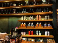 零售区-星巴克臻选(深圳罗湖万象城店)