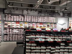 -五环Outlets(高新工厂店)