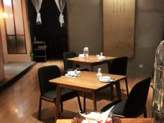 -渝半城经典川粤菜(重庆天地店)