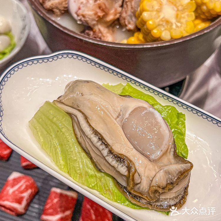 澳门土著都爱去吃的猪骨煲，一碗难求的美味！