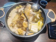 -鼎牛牛炖锅·烤串(温泉路店)
