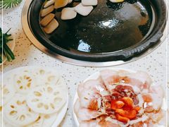 -苗家特色土烙锅·老字号