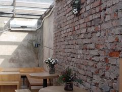 舒适的阳光屋顶下-VOYAGE COFFEE(北锣鼓巷店)