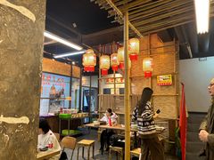-丽丽三鲜螺蛳粉(田林路店)