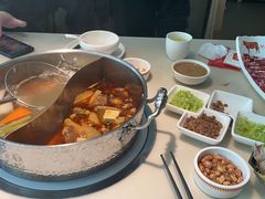 -左庭右院鲜牛肉火锅(浦江欢乐颂店)