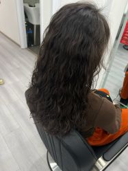 -LILI·HAIR SALON理理造型