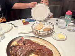 招牌大里脊双人份-Wolfgang’s Steakhouse 沃夫冈牛排馆(上海白玉兰广场店)