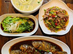 -阳光家常菜(泉城路店)