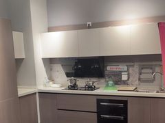 -索菲亚全屋定制衣柜橱柜家具(金源居然之家世纪购物中心店)