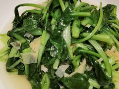 鸡毛菜炒百叶-鹿港小镇经典老上海菜(长乐路店)