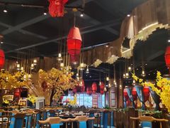 大堂-老滇山寨•云南特色菜•地方菜•民族风情歌舞表演(金碧店)