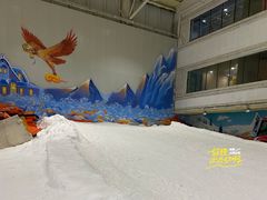-乔波室内滑雪场