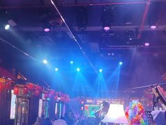 -喜鹊音乐酒馆(西街店)